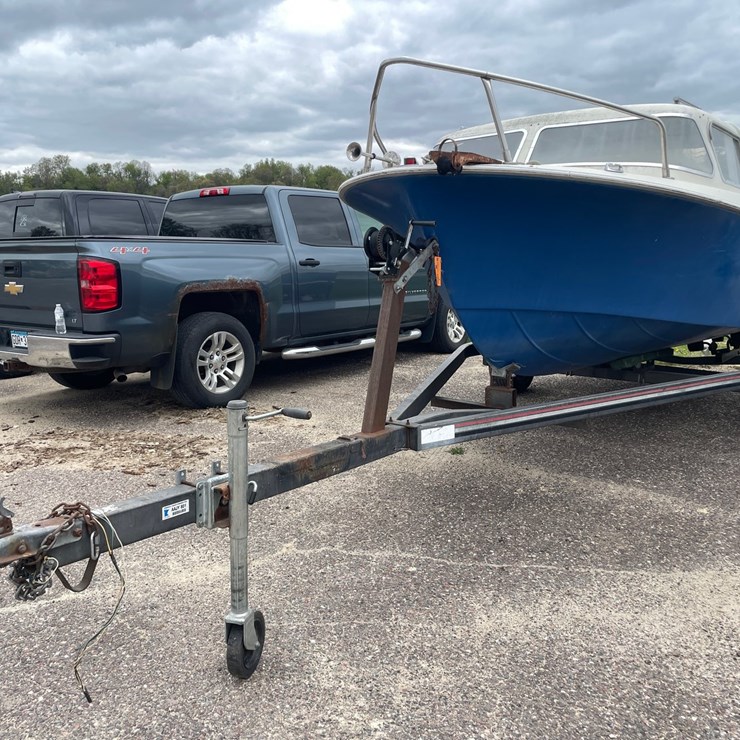 1968 UNKNOWN TRAILER