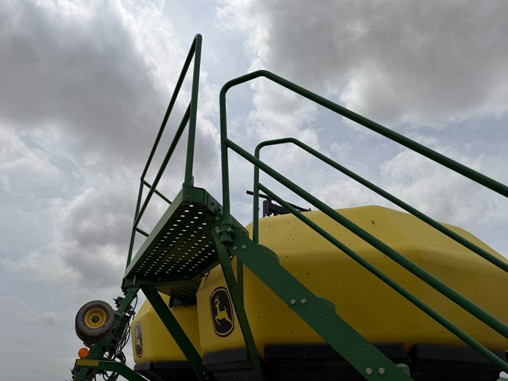 john-deere-1890-image-125