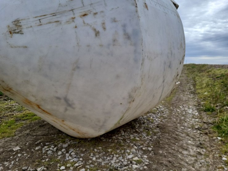 poly-coned-bottom-tank-image-9