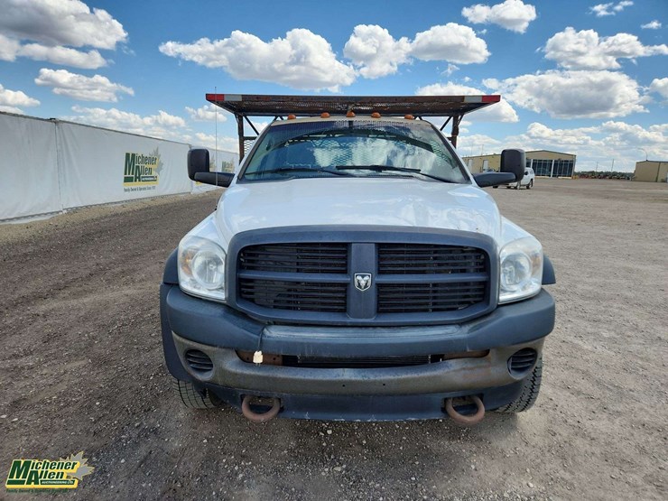 2009-dodge-ram-4500-image-19