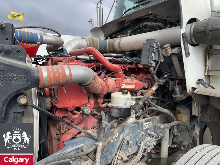 2014-kenworth-t800-image-21