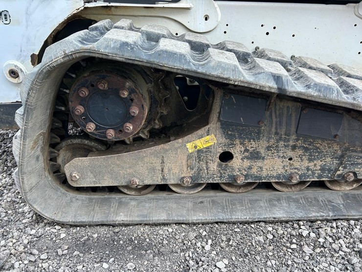 bobcat-t770-image-13