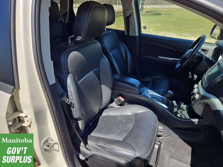 2012-dodge-journey-image-29