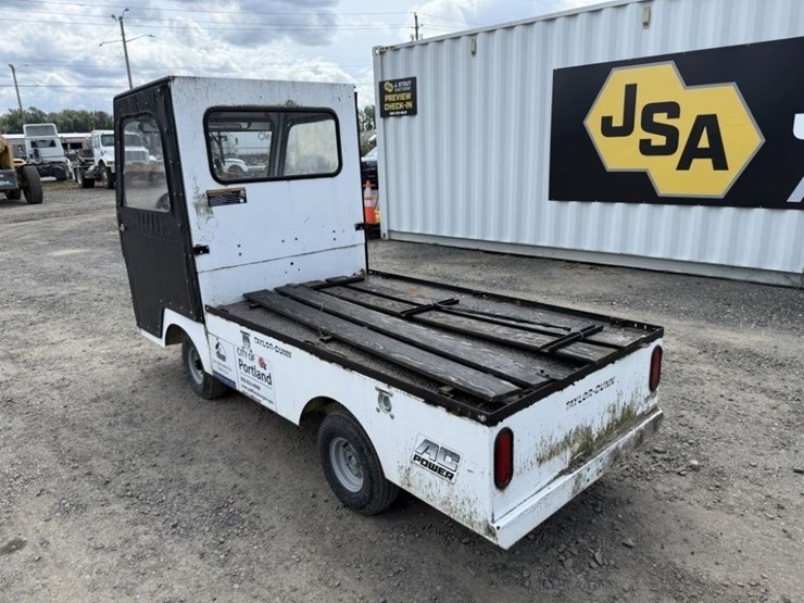 2019-taylor-dunn-bigfoot-electric-utility-cart-image-6
