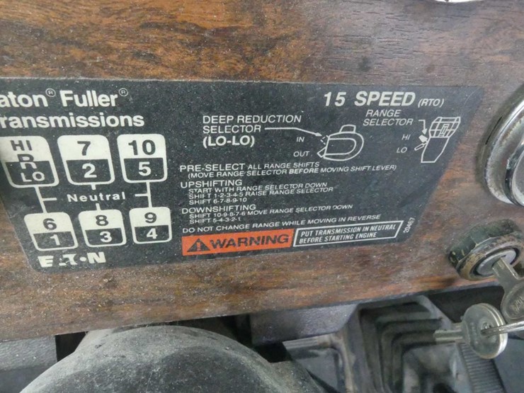 1994-peterbilt-379-image-20