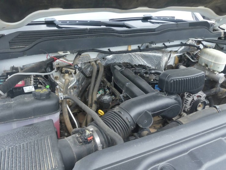 2017-chevrolet-2500hd-image-6