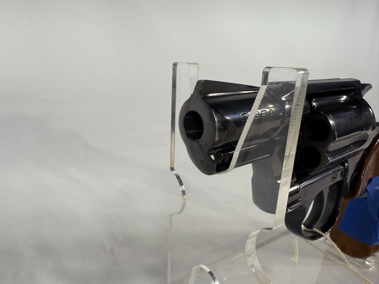 #74-•-colt-cobra-38-special-revolver-95931-image-3