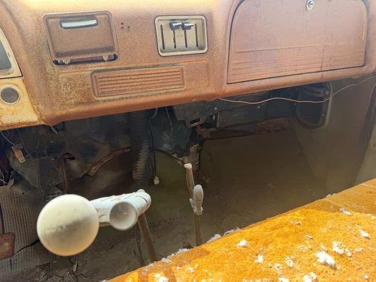 chevrolet-60-image-35