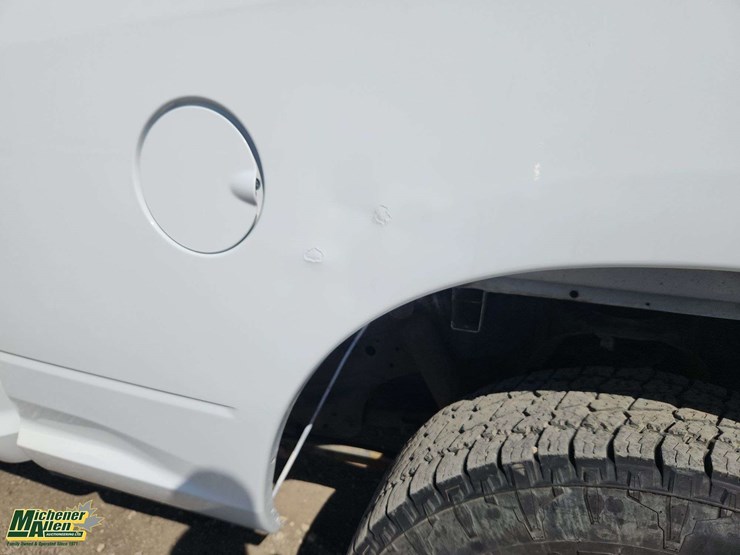 2014-dodge-1500-image-47