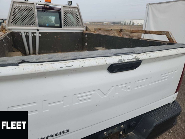 2020-chevrolet-silverado-2500hd-image-37