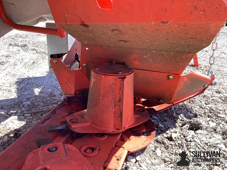 kuhn-gmd280hd-3-pt-9'-rotary-disc-mower-image-16