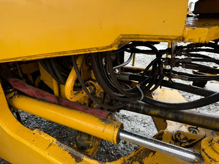deere-544e-image-58