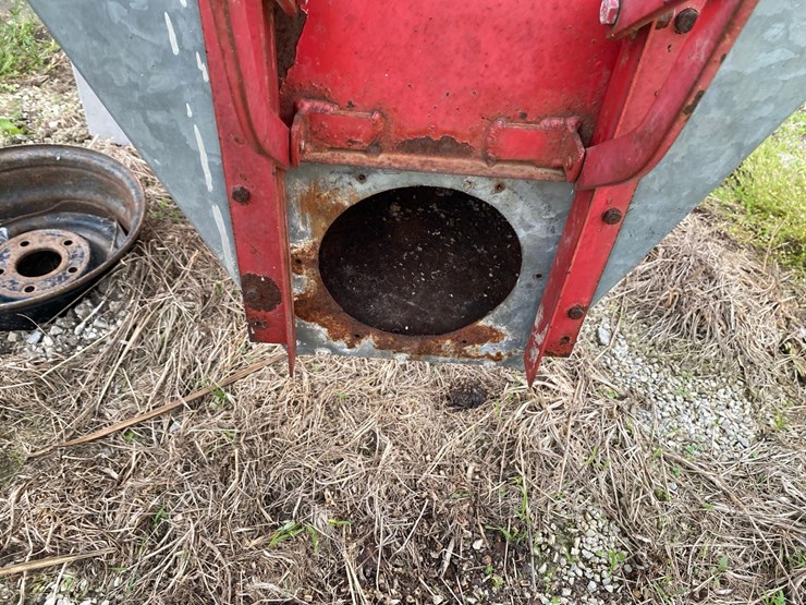 4-ton-feed-bin-image-16