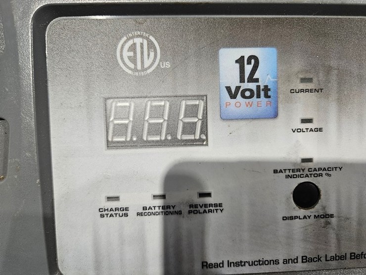 #6249-•-peak-battery-charger-image-5
