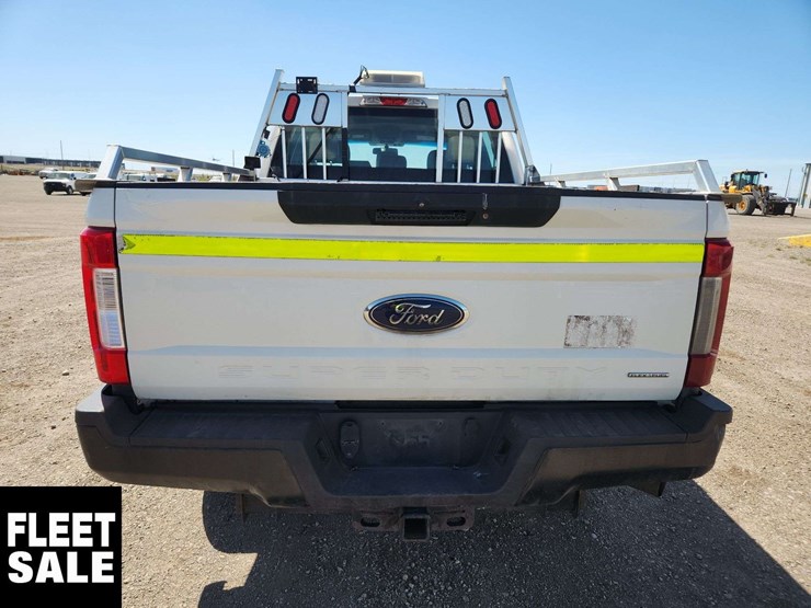 2018-ford-f250-image-8