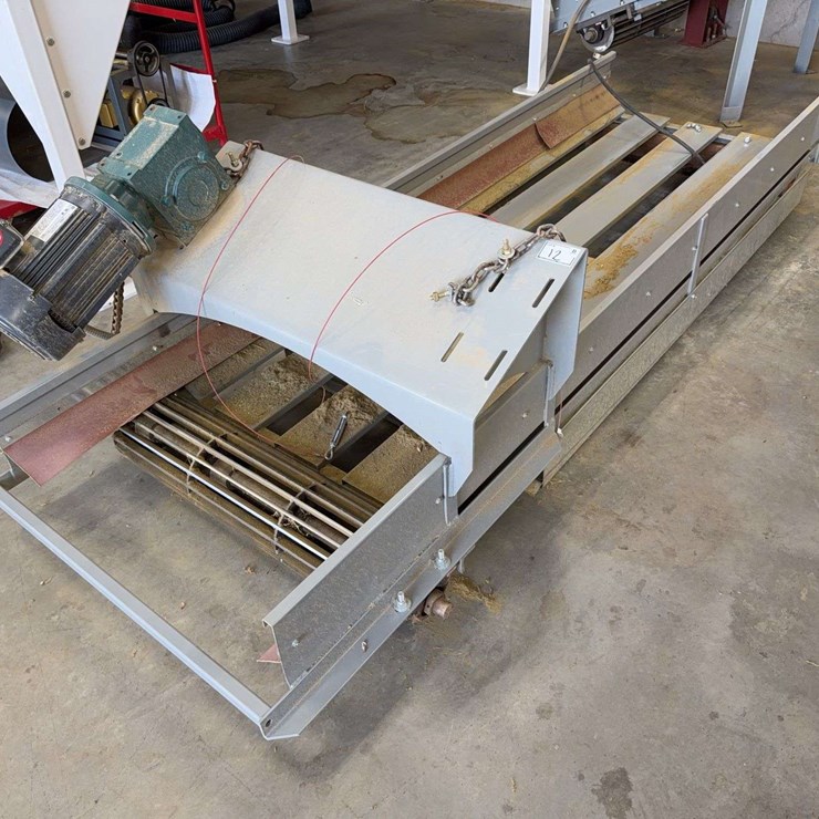 Trash Conveyor