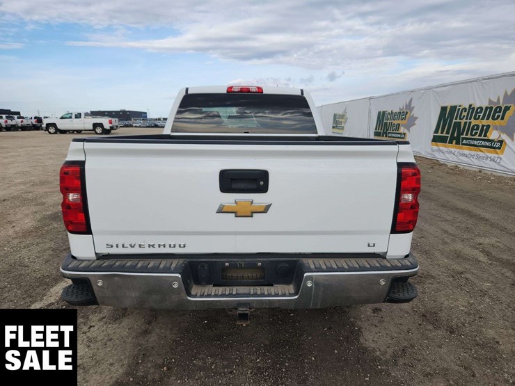 2015-chevrolet-silverado-1500-image-9