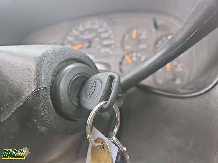 2005-chevrolet-silverado-1500-image-25
