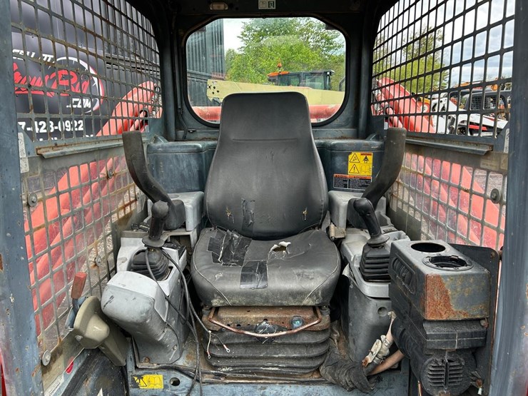 kubota-svl75-image-12