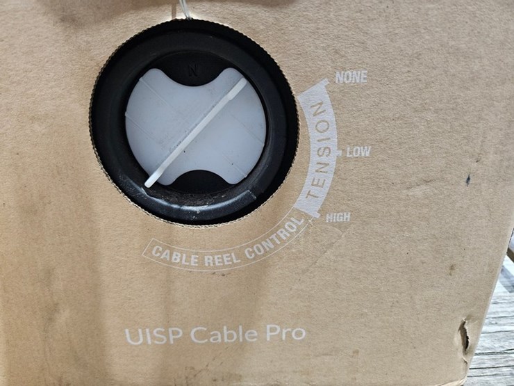#6240-•-uisp-cable-pro-dispenser-and-cable-image-3