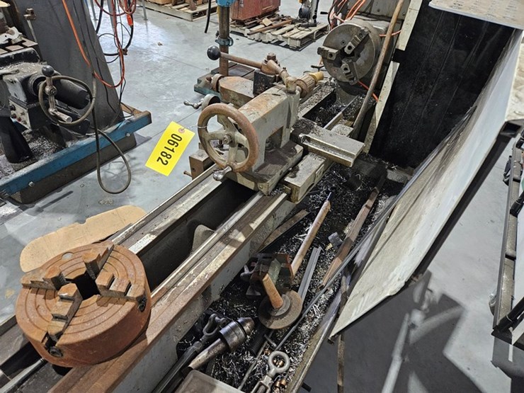 #6182-•-south-bend-fourteen-industrial-metal-lathe-image-20