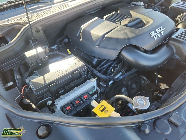 2013-jeep-grand-cherokee-image-32