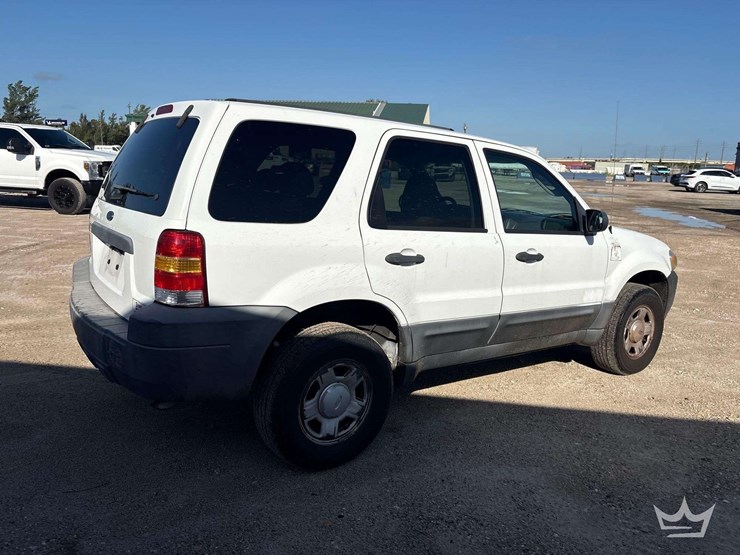 2007-ford-escape-image-3