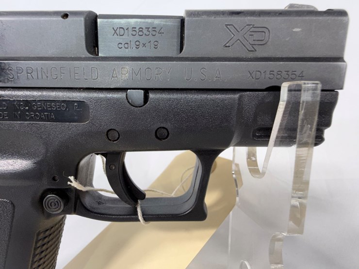 #39-•-springfield-sub-compact-xd-9-9mm-pistol-xd158354-image-15