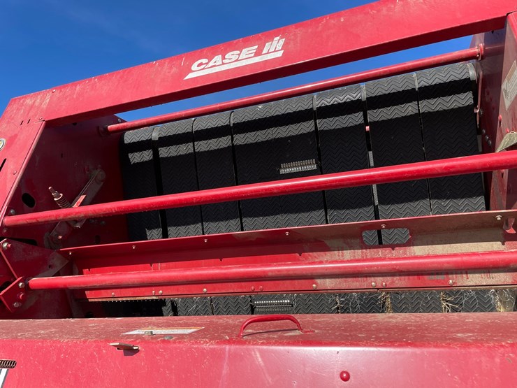 case-ih-rbx561-image-20