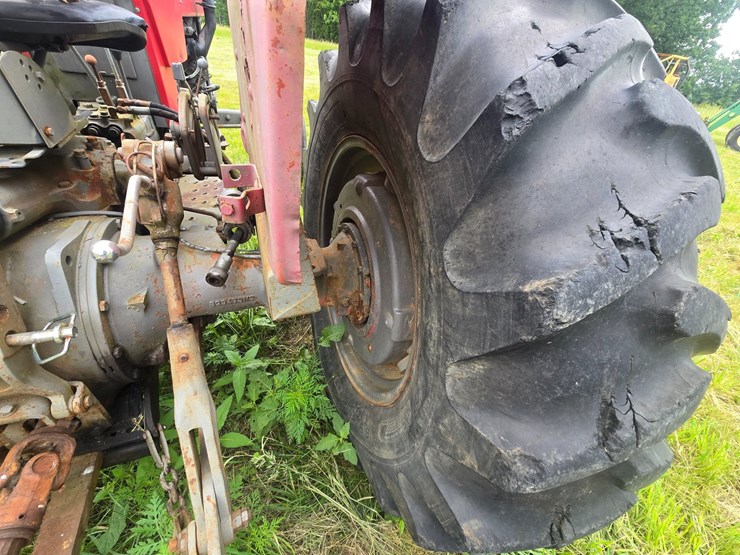 massey-ferguson-175-image-38