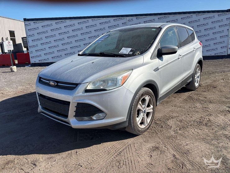 2014-ford-escape-image-1