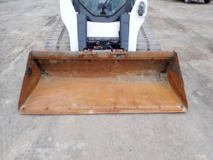 2021-bobcat-t770-image-23