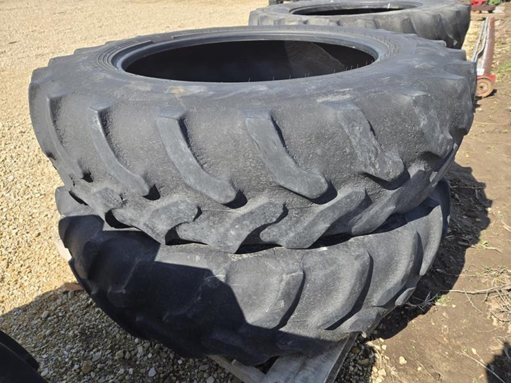 #506-•-(2)-firestone-380/85r34-tractor-tires-image-3