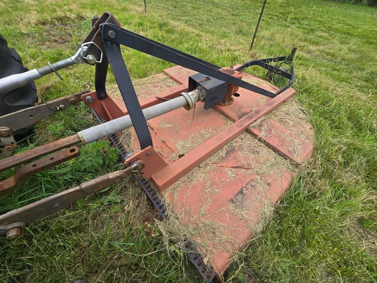 massey-ferguson-175-image-48