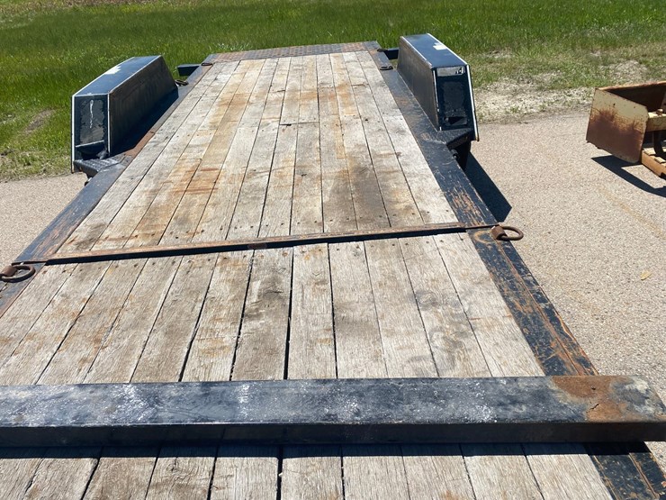 #8758-•-2018-felling-22'-tilt-deck-equipment-trailer-(has-wi-title)-image-8