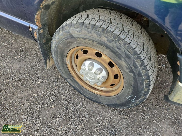 2004-dodge-ram-2500-image-10