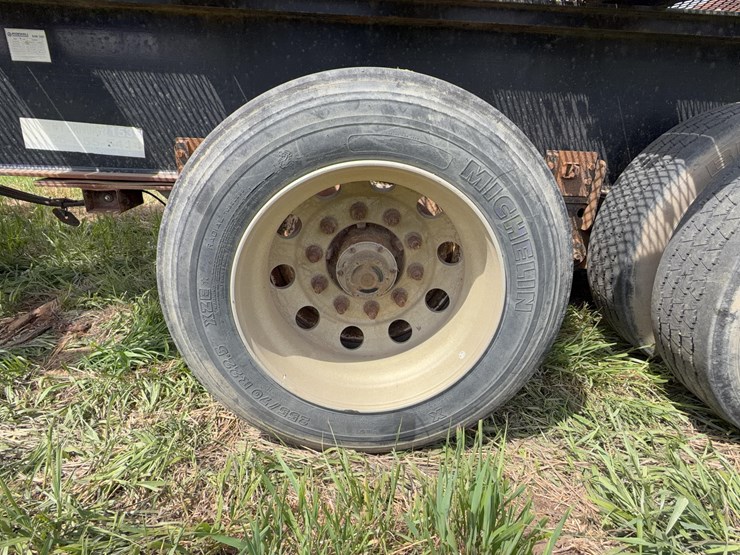 2015-precision-truss-extendable-trailer-image-24