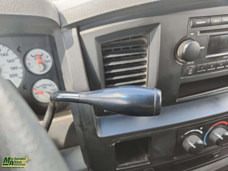 2009-dodge-ram-4500-image-11
