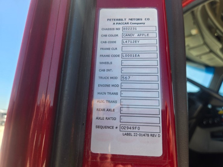 2023-peterbilt-567-image-55