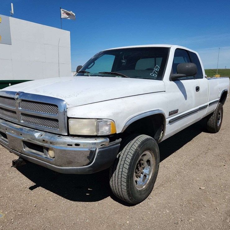 DODGE 2500