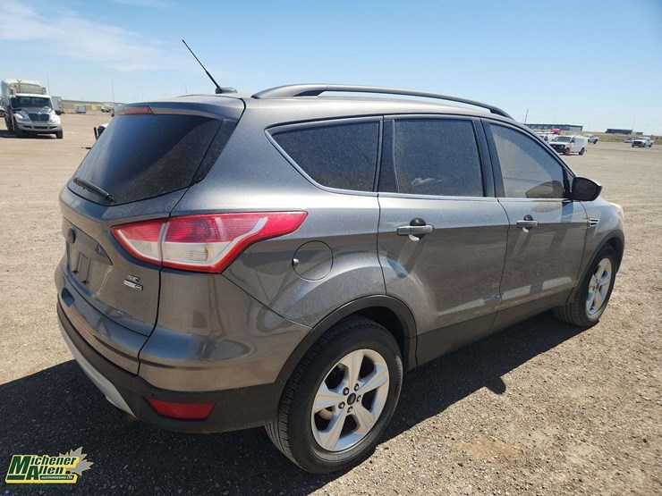 2014-ford-escape-se-image-4