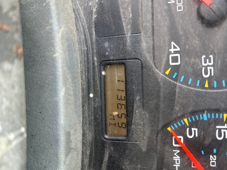 2004-international-durastar-4300-image-51