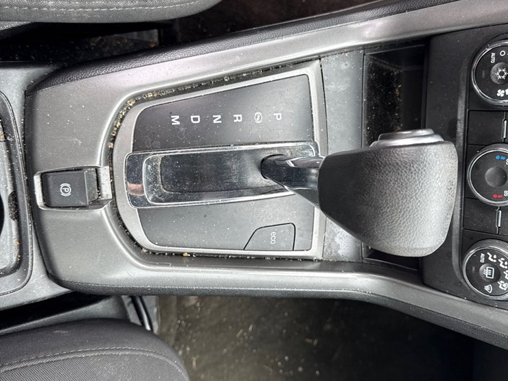 2012-chevrolet-captiva-image-39