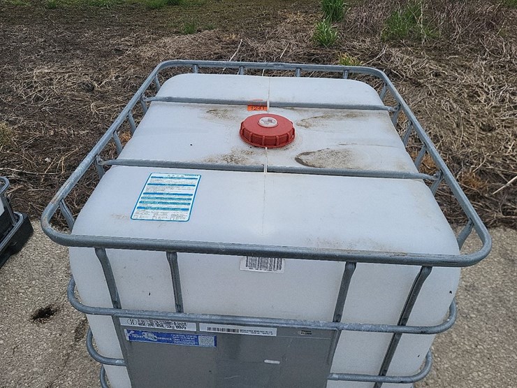 tote-w/valve---tag-#1241-image-3