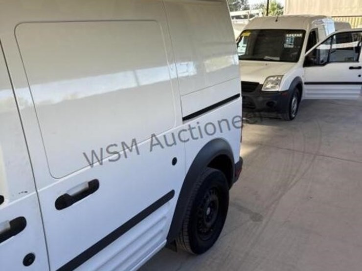 2011-ford-transit-connect-image-5