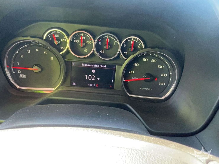 2021-chevrolet-tahoe-image-12