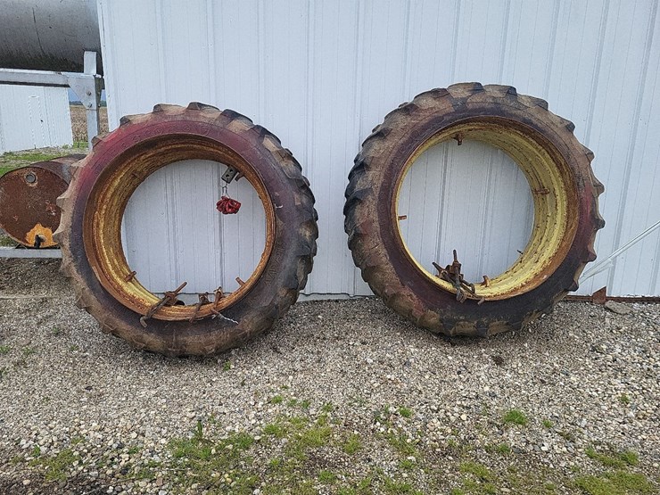 (1)-pair-of-firestone-15.5-38-t-rail-duals-w/hardware-and-hooks-image-1