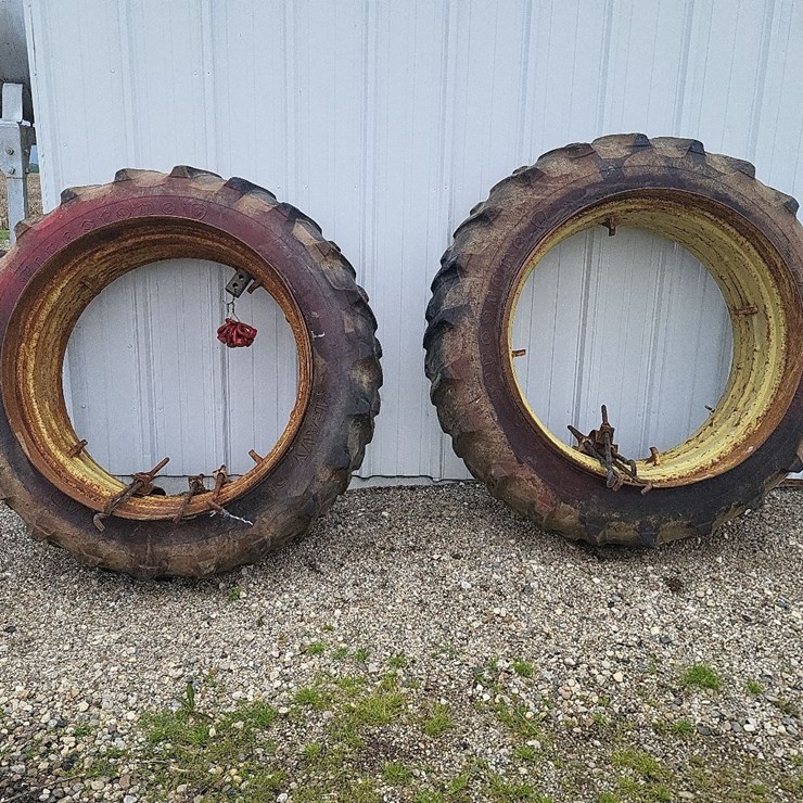 (1) Pair of Firestone 15.5-38 T-Rail Duals w/Hardware and Hooks