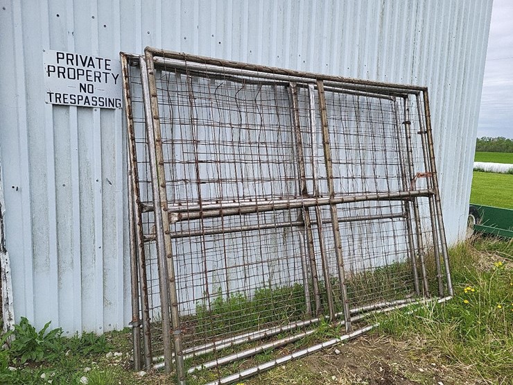 1500'-+/---of-deer/elk-fence-w/(4)-gates-image-3
