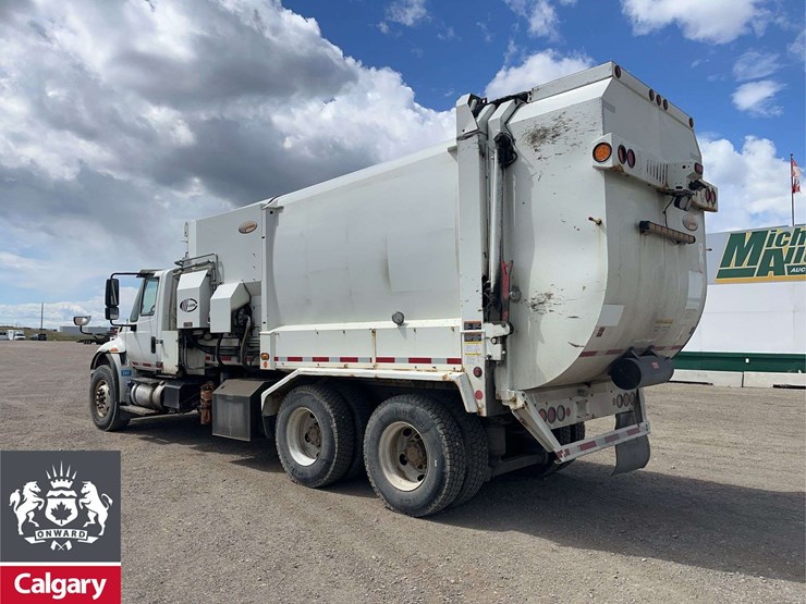 international-workstar-7400-image-3